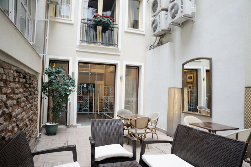 Collage Taksim Hotel Istanboel